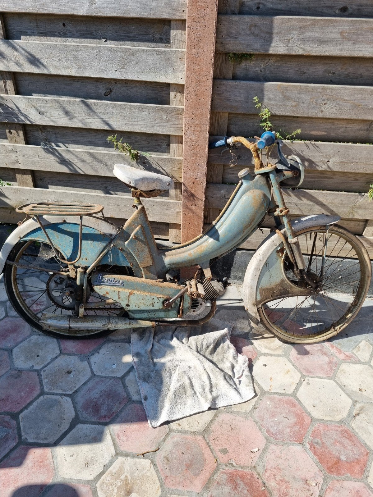 fandria "sirene", Autres marques