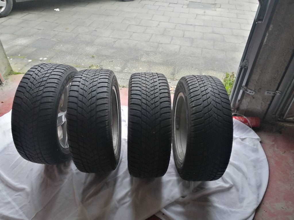 Originele Audi M+S* Goodyear 255/55 R16 95H   Duitsland, Ophalen, 255 mm, 16 inch, Banden en Velgen