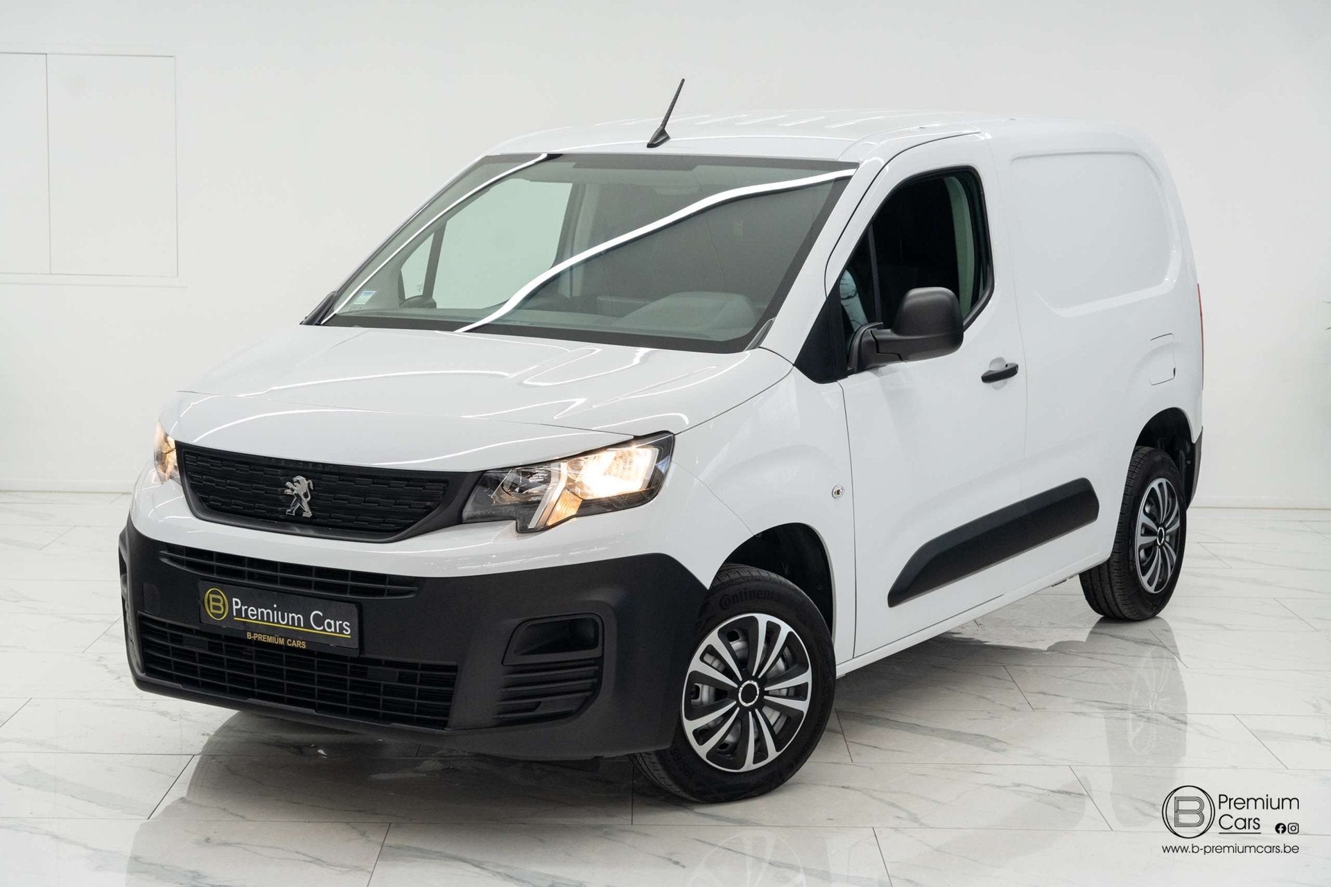Peugeot Partner 1.5 HDI! Bluetooth, Cruise, Airco! Garantie!, Auto's, Peugeot, Gebruikt, Euro 6, 4 cilinders, Wit