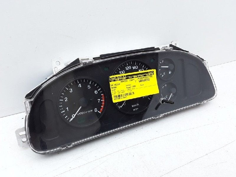 KM TELLER Mazda 323 F (BA14) (01-1994/09-1998), Auto-onderdelen, Dashboard en Schakelaars, Mazda, Gebruikt