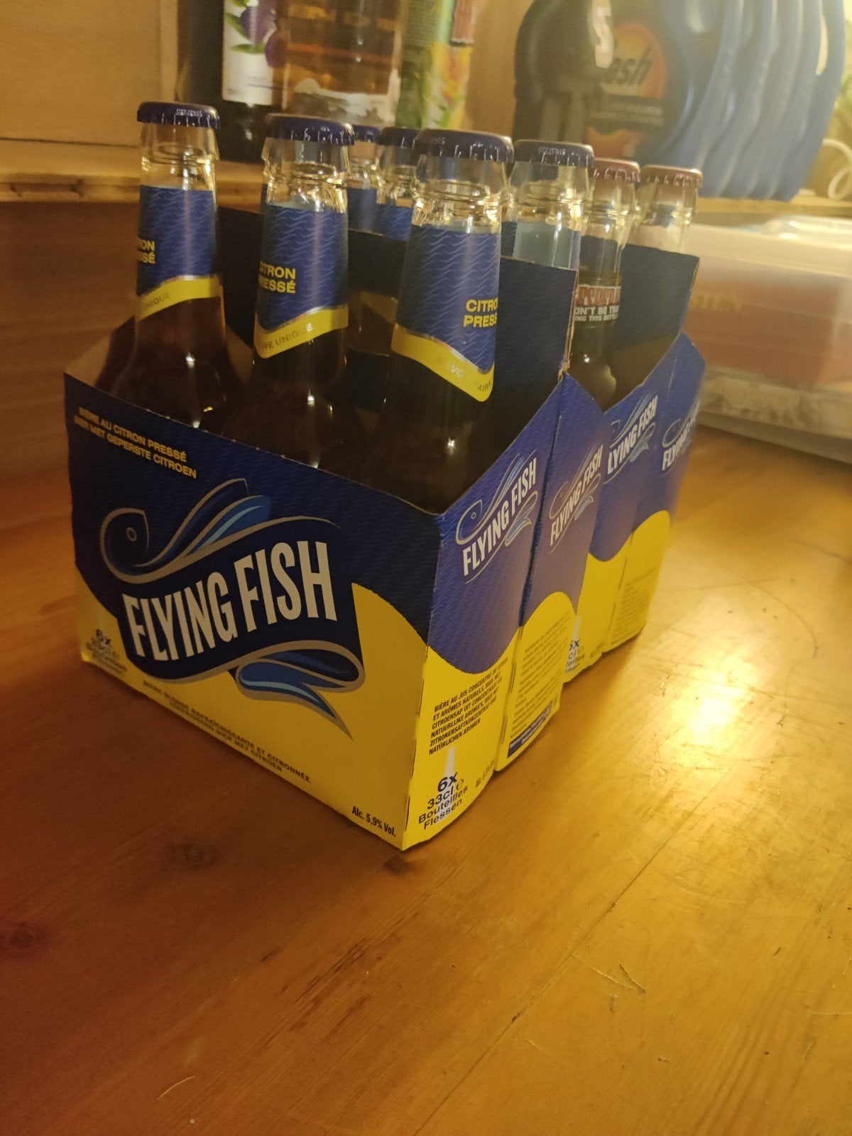 9 flying fish 3 desperados, Ophalen