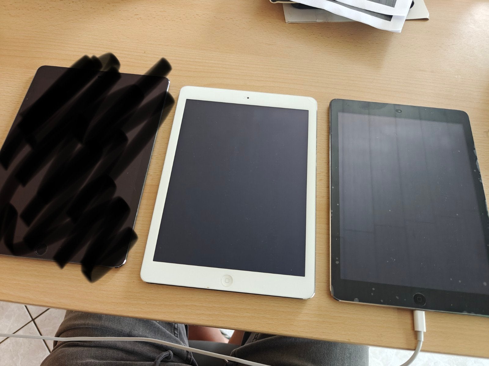 deux tablettes iPad a refaire ou pour pièce, Informatique & Logiciels, Apple iPad Tablettes, Enlèvement ou Envoi, Apple iPad, 9 pouces