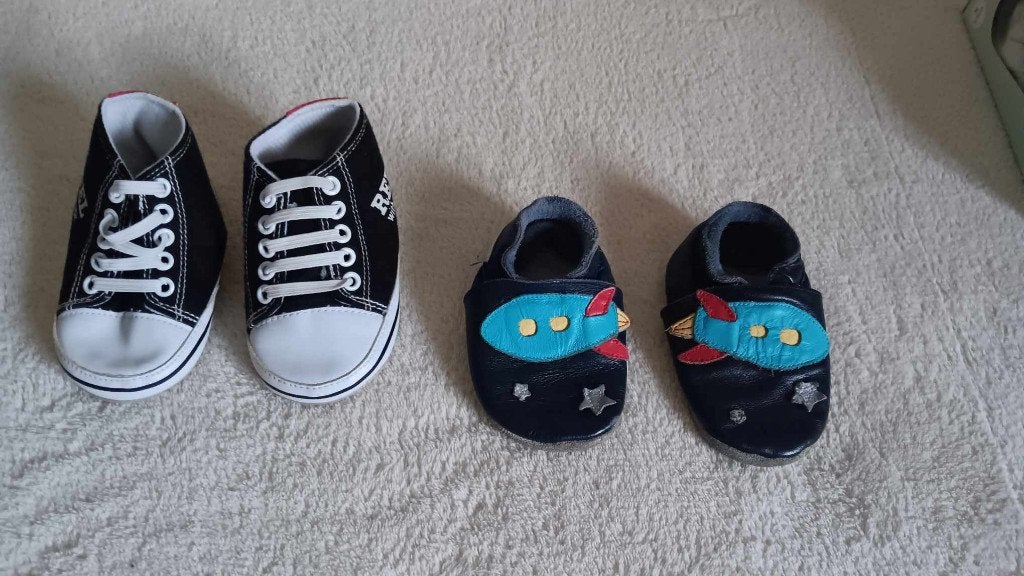 Slofjes baby  Bobux 10 à 11 cm  Rebel 12 cm, Kinderen en Baby's, Ophalen, Slofjes, Gebruikt, Bobux