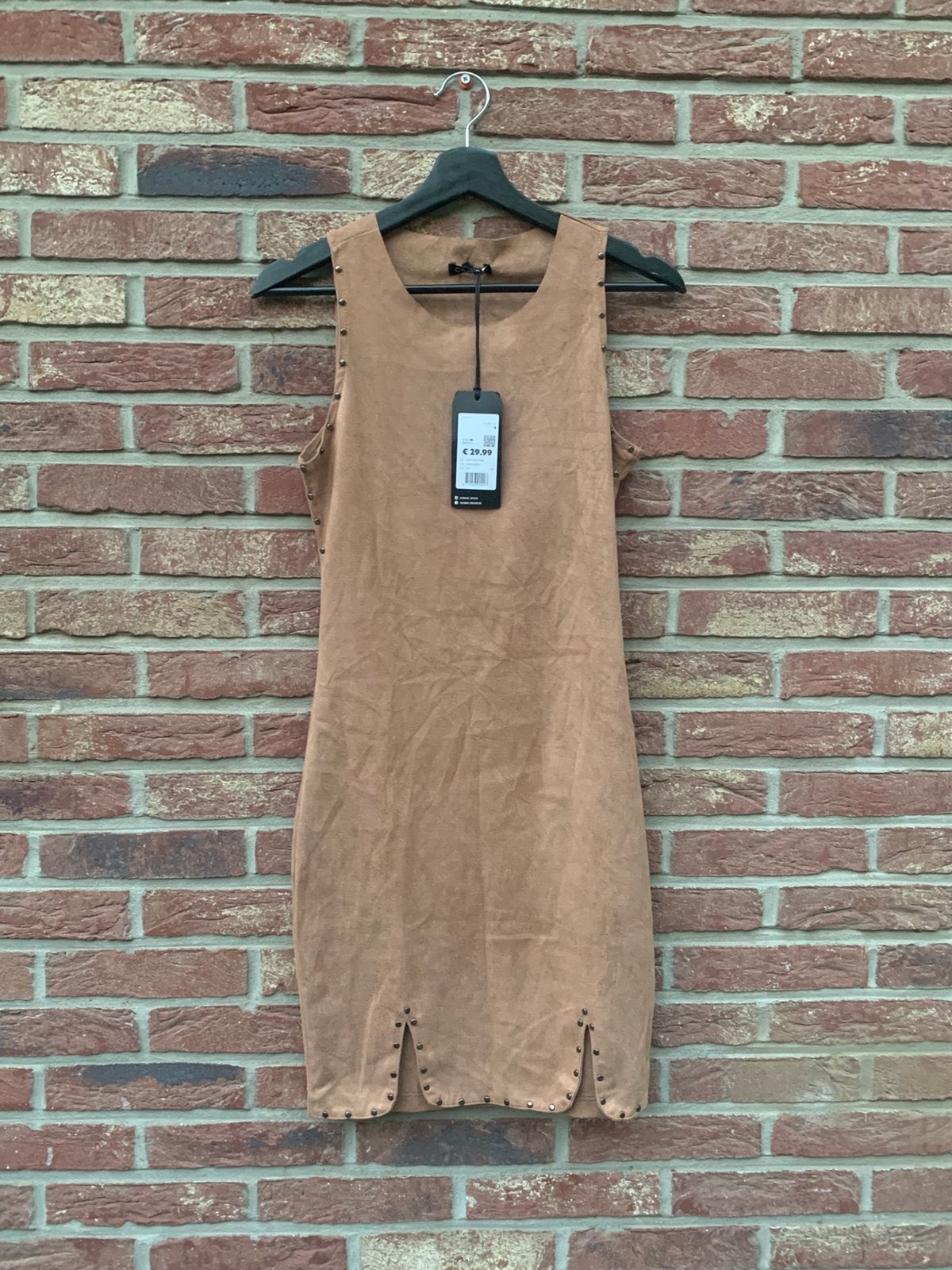 Nouvelle robe, Neuf, Enlèvement ou Envoi, Taille 36 (S), Brun