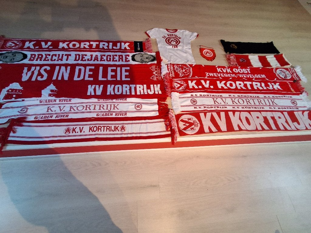 Kv kortrijk sjaals, Verzamelen, Ophalen, Zo goed als nieuw, Shirt