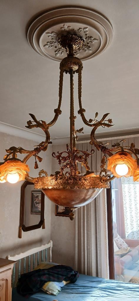 Lustre ancien, Enlèvement