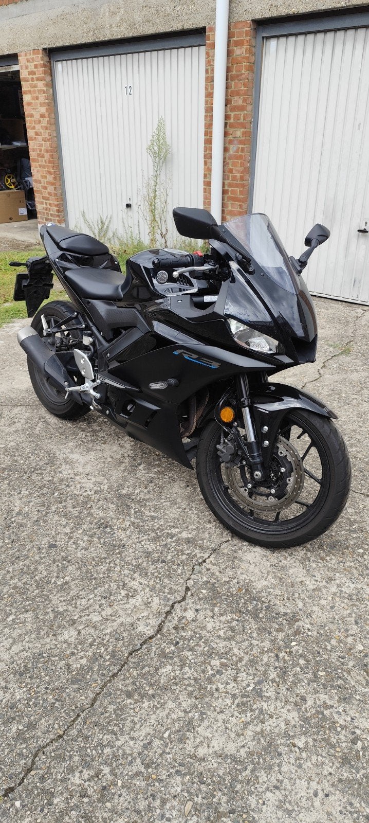 Te koop: Yamaha YZF-R-3 2023, Motoren, Motoren | Yamaha, 2 cilinders, 321 cc, Gebruikt, Minimaal motorrijbewijs A2