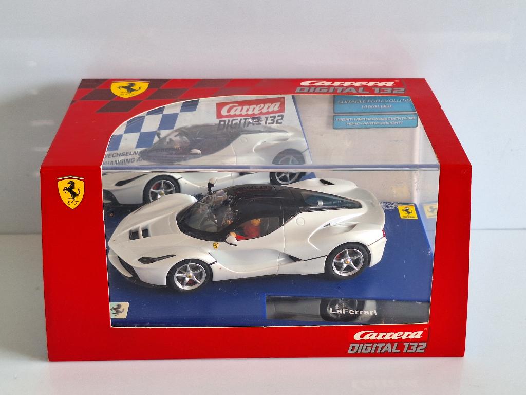 Carrera Digital 132 30748 Ferrari "LaFerrari", Racebaan, Carrera, Nieuw, Ophalen of Verzenden