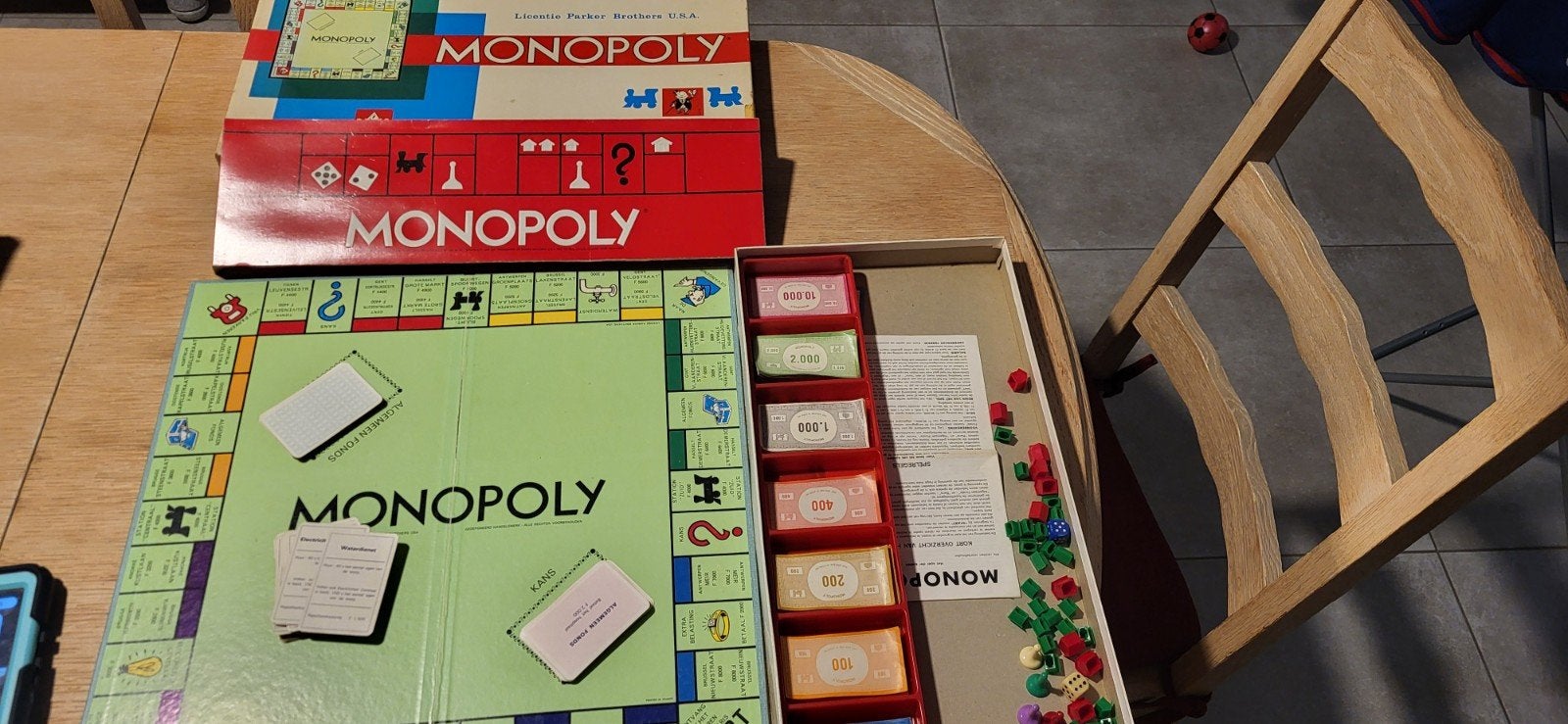 monopoly complet en bonne état, Enlèvement