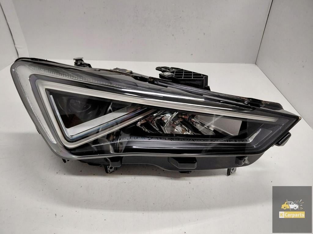 5FB.941.008.G, Seat Leon IV Ledlamp volledig rechts, Gebruikt, Autovia A-2, Km 585 585
08760  Martorell, ES, SEAT S.A., Customercare@seat.es