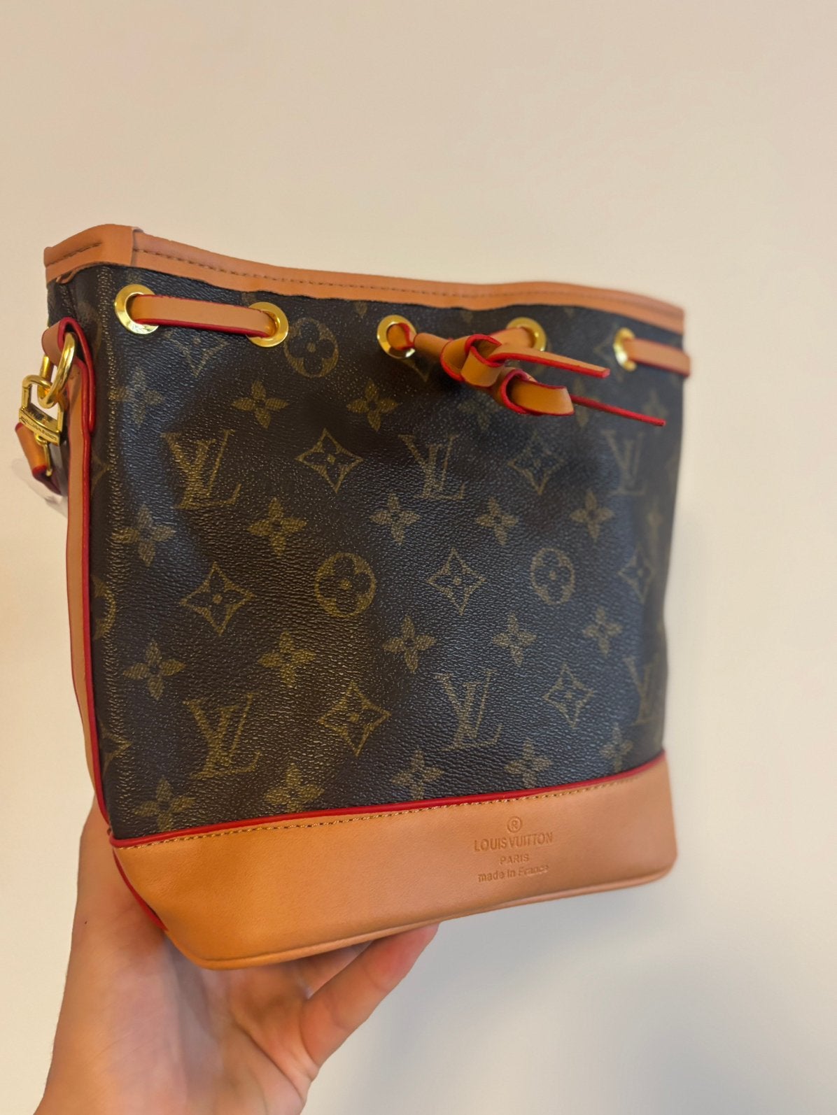 Louis Vuitton tas, Ophalen, Nieuw