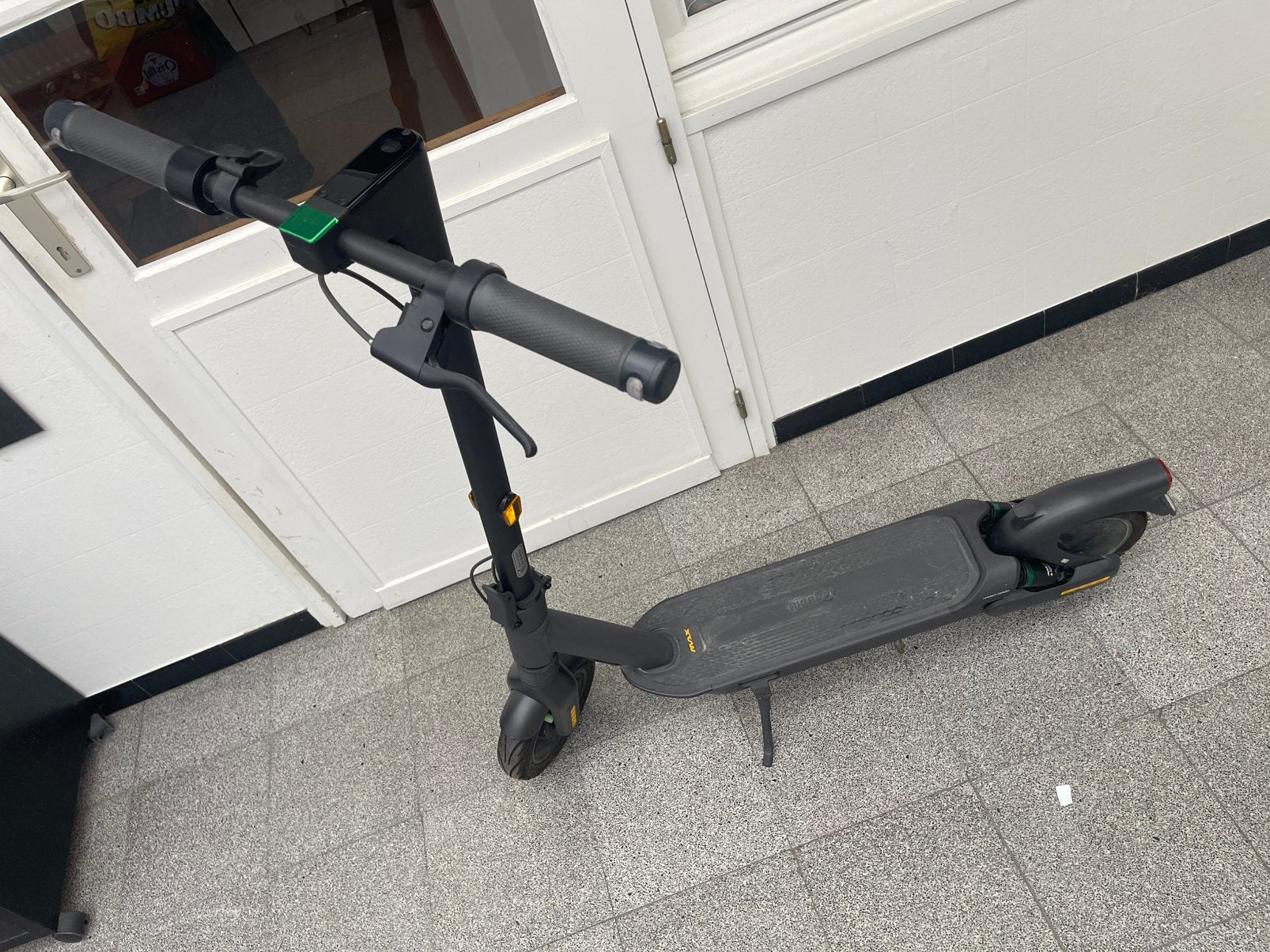 Segway max G2 met weinig km, Fietsen en Brommers, Ophalen, Zo goed als nieuw, Elektrische step (E-scooter)