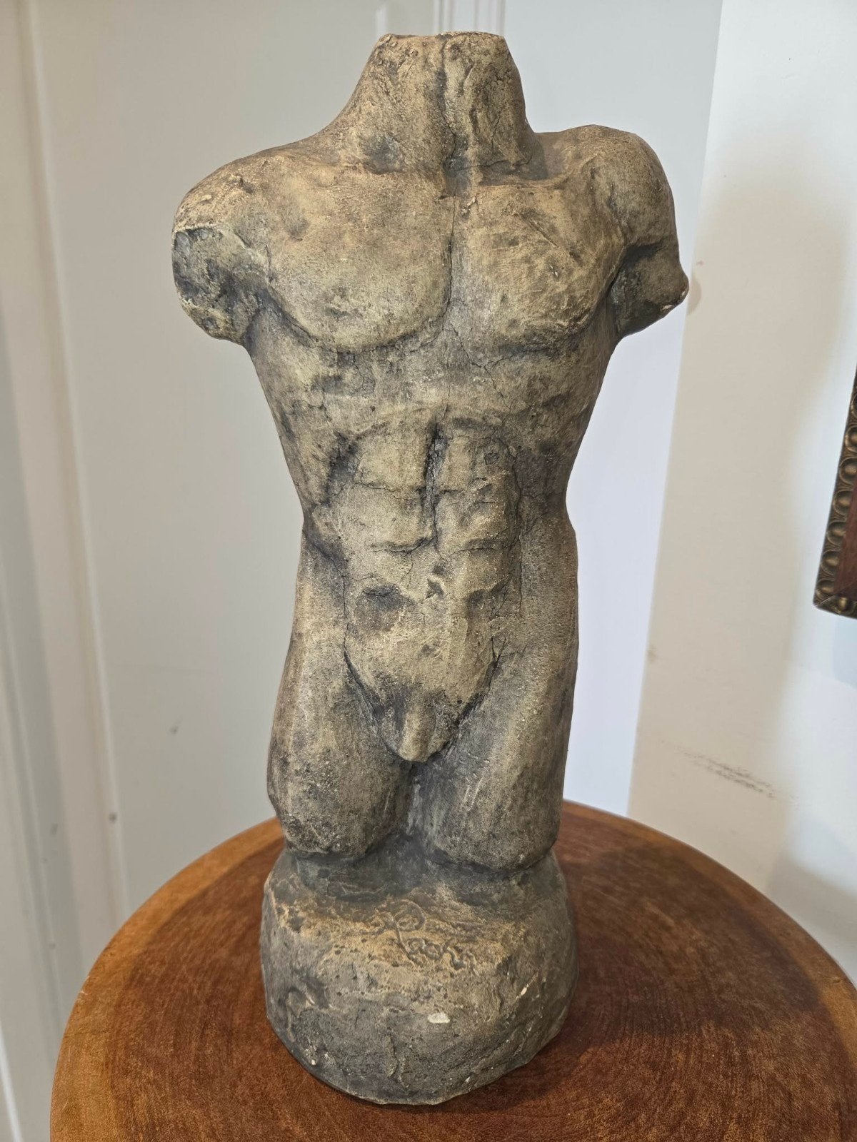 Sculpture de torse d'homme — style grec, signée

Un g, Antiquités & Art, Art | Sculptures & Bois, Enlèvement ou Envoi, Fait main