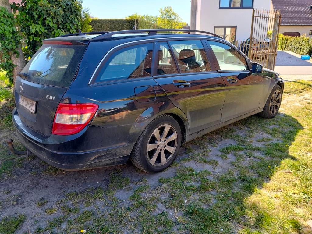 Mercedes Benz c200 w204 bj 2009 schade aan rechter neus, Auto's, 5 deurs, Particulier, Euro 4, Break