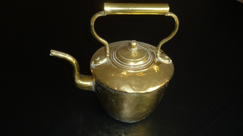 Antieken waterketel van ambachtelijk koperslager, Antiek en Kunst, Ophalen of Verzenden, Koper