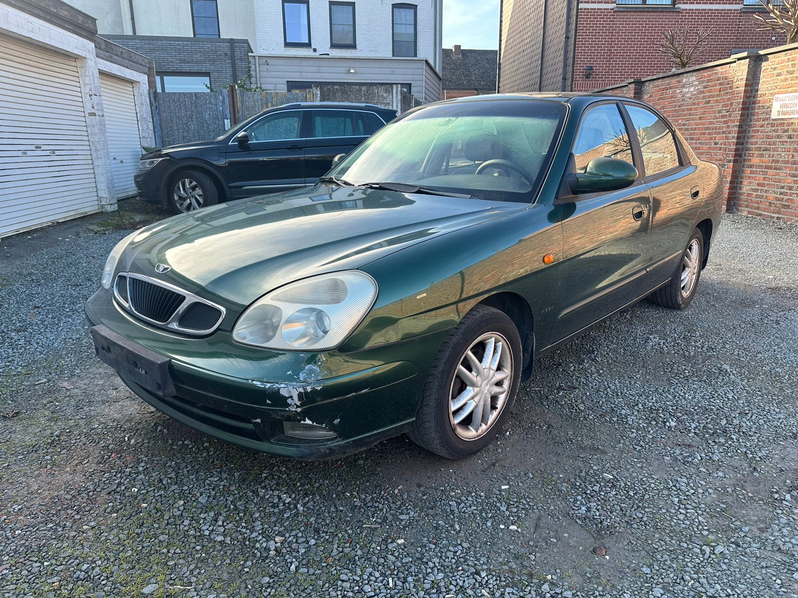 Daewoo Nubira 2.0 benzine 98 Kw,Bj 2001,Airco, Auto's, Voorwielaandrijving, 4 deurs, Stof, Grijs