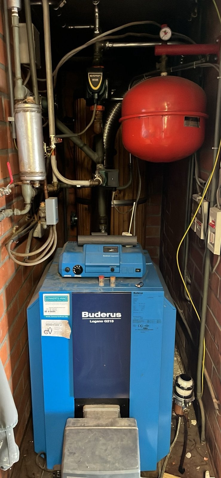 Buderus verwarmingsketel (zelf demonteren en ophalen), Doe-het-zelf en Bouw, Ophalen, Gebruikt, Boiler