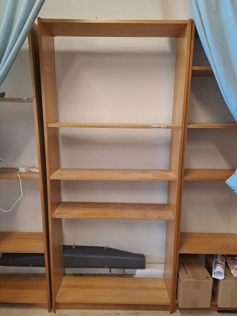 Bibliothèque en bois, 4 tablettes, Enlèvement, Utilisé