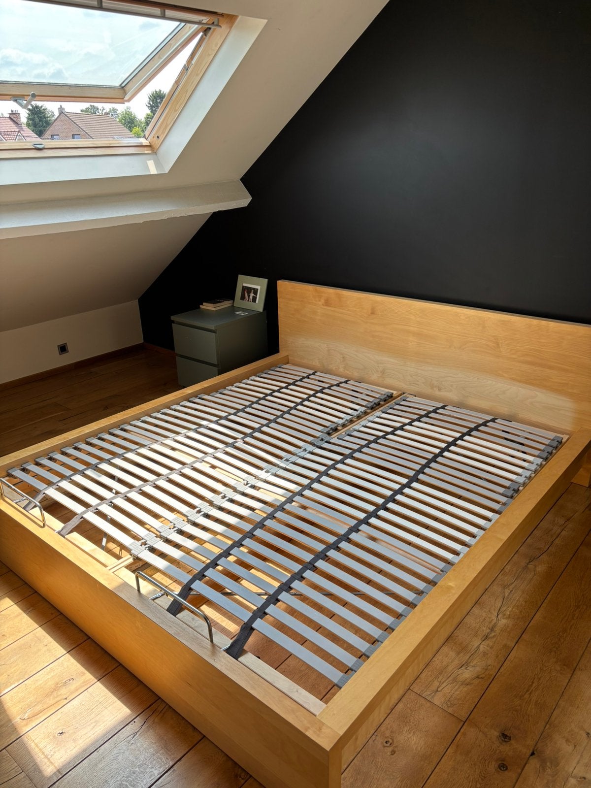Cadre de lit MALM + 2 sommiers (180x200 au total), Maison & Meubles, Chambre à coucher | Matelas & Sommiers, Enlèvement, Utilisé