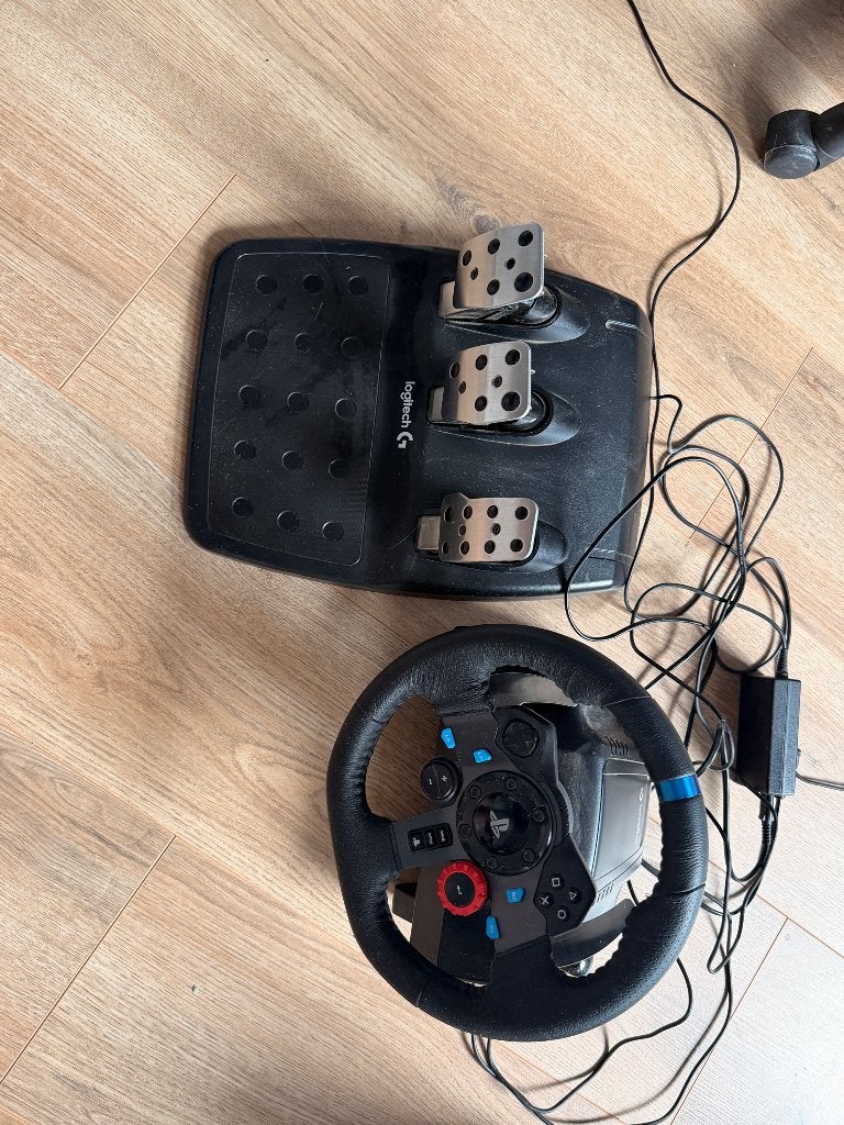 Logitech G29 Driving Force met pedalen, Enlèvement, Comme neuf, Volant ou Pédales, PlayStation 4