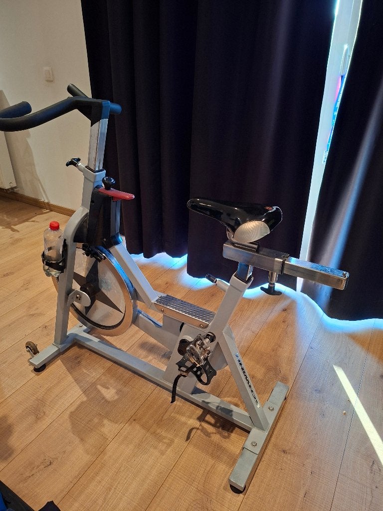 Schwinn spinningfiets, Sport en Fitness, Ophalen, Gebruikt, Benen, Spinningfiets