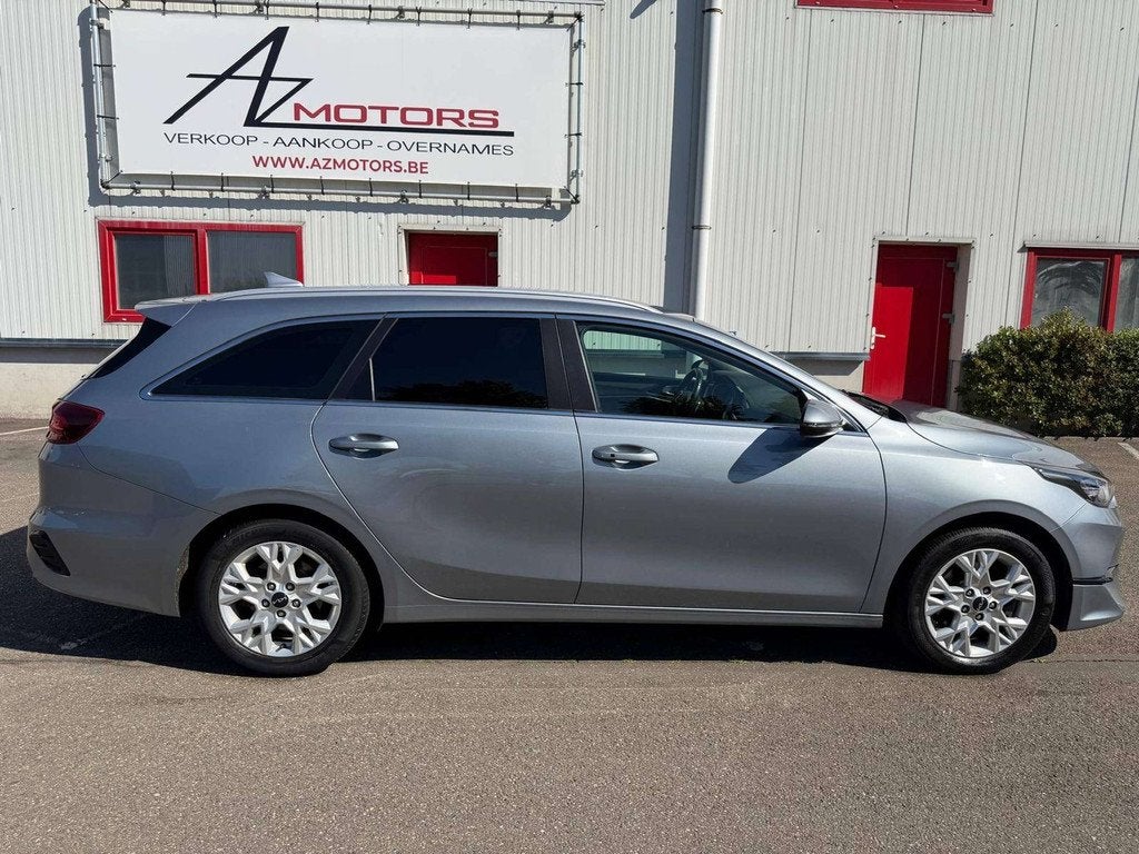 Kia Ceed SW / cee'd SW 1.5 T-GDi Automaat Keyless/Camera/Car, Auto's, Automaat, https://public.car-pass.be/vhr/6dca1697-cf65-4b9d-a3df-c763d02ea574
