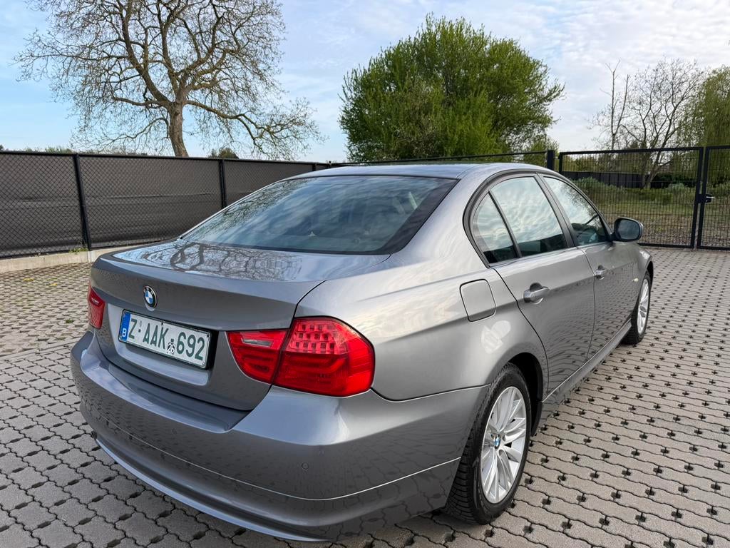 Bmw 316 2.0d jaar  2011 euro 5, Auto's, BMW, Euro 5, Bedrijf, 5 deurs, Zilver of Grijs