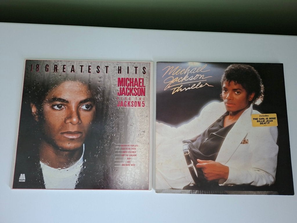 2 platen van Michael Jackson, Beschermende buitenhoes, Ophalen of Verzenden, Gebruikt, LP