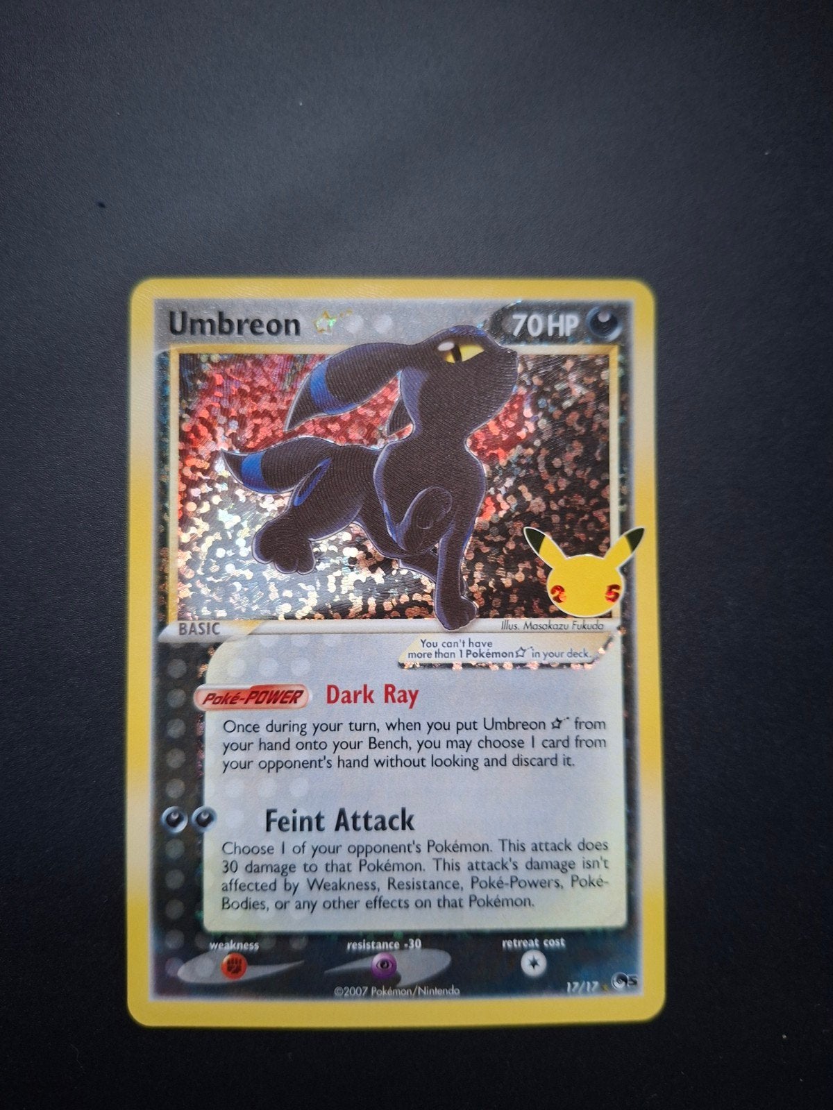 umbreon gold star celebrations, Hobby en Vrije tijd, Verzamelkaartspellen | Pokémon, Ophalen of Verzenden, Zo goed als nieuw, Losse kaart