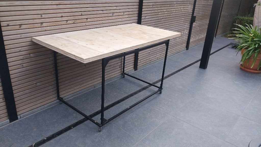 Werkbank, Ophalen, Gebruikt, 120 tot 170 cm