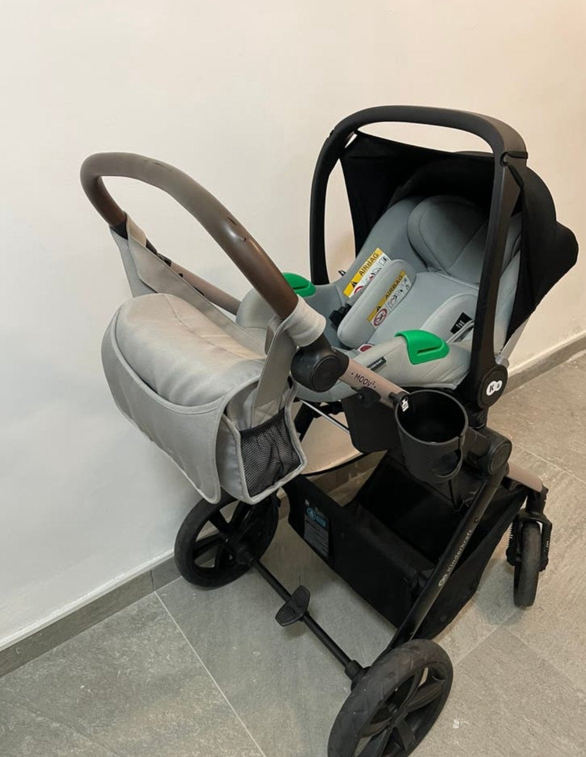 Heel goede buggy, Ophalen, Zo goed als nieuw, Kinderwagen, Luchtbanden