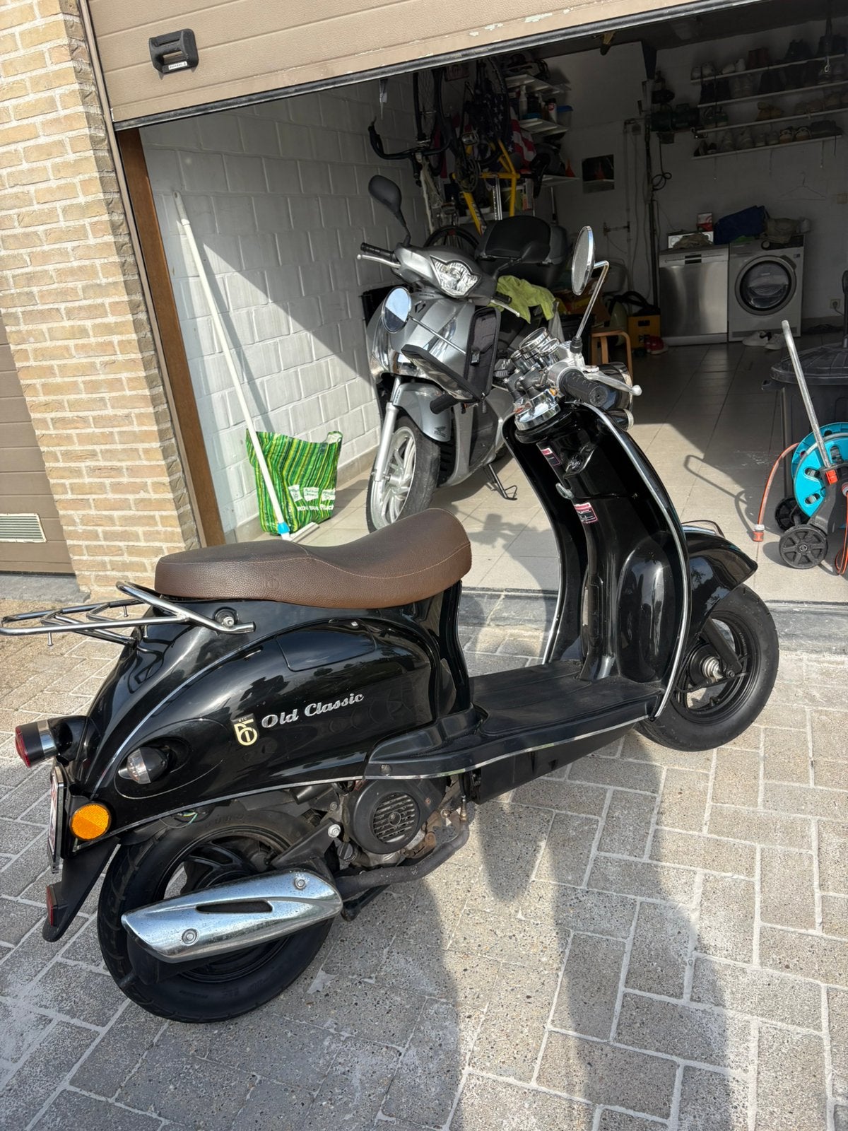 Mooi btc scooter, Comme neuf, Enlèvement, Essence
