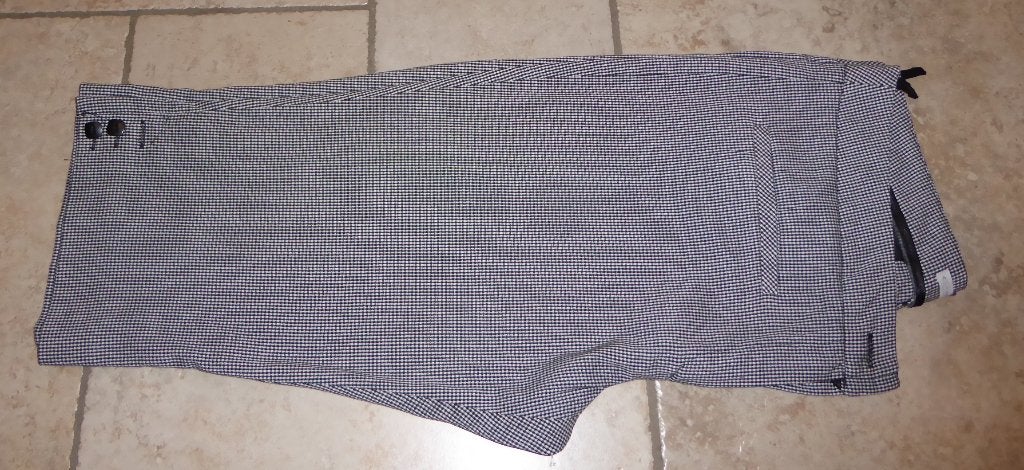Pantalon à genoux pour femme m 40/Bon état, Vêtements | Femmes, Enlèvement, Comme neuf
