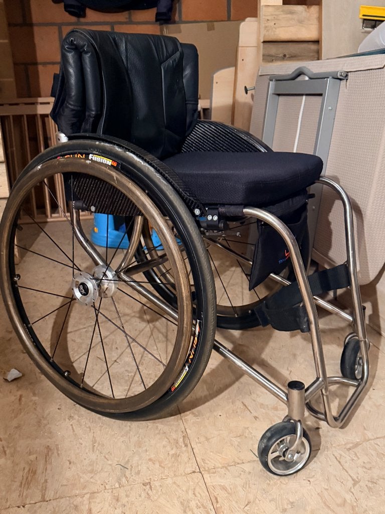 Rolstoel RGK MAXLITE, Diversen, Rolstoelen, Ophalen, Zo goed als nieuw, Handbewogen rolstoel