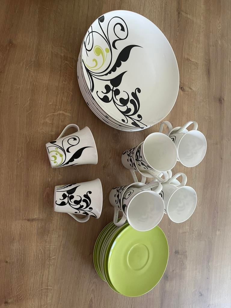 Servies Salt & Pepper, Huis en Inrichting, Ophalen, Bord(en)