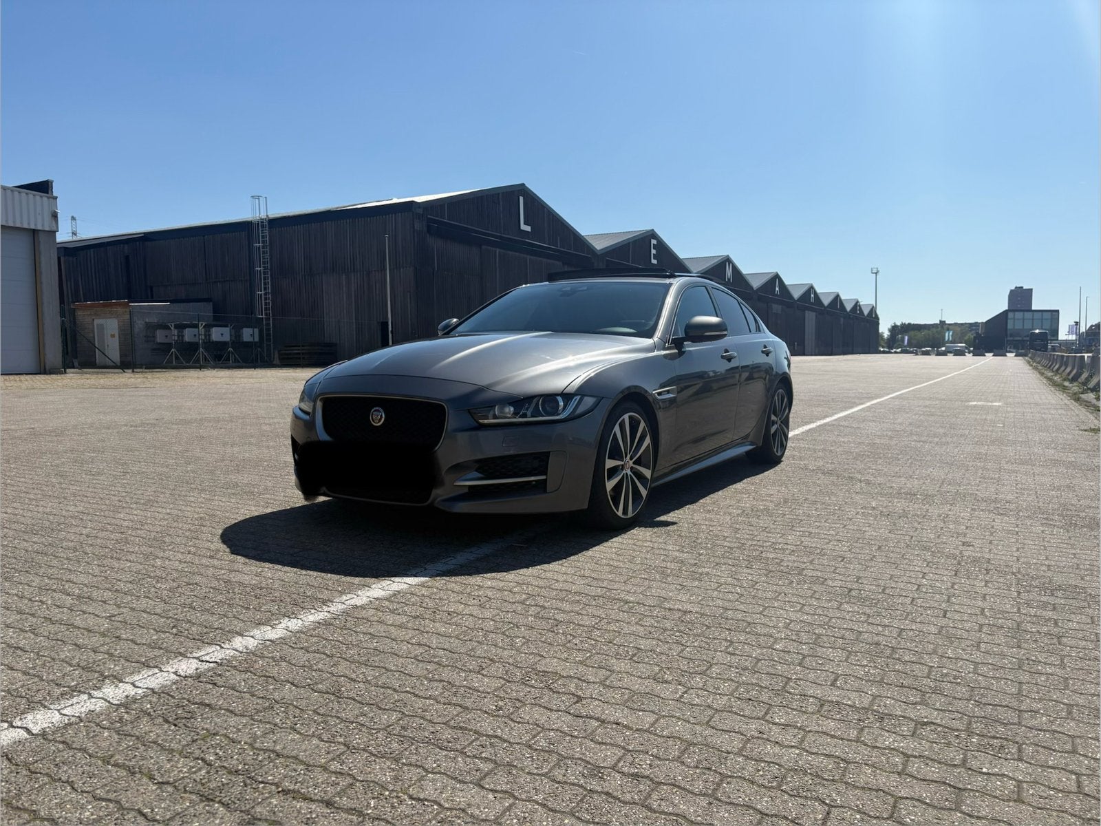 Te koop jaguar xe voor export, Autos, Argent ou Gris, Euro 6, Ordinateur de bord, Noir
