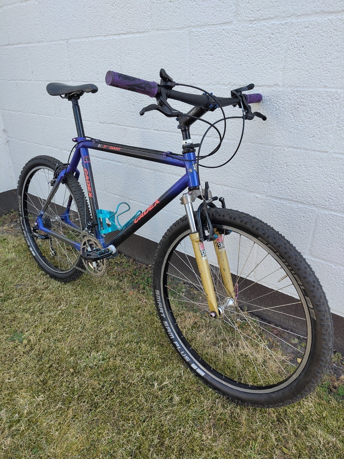 Zeldzame retro jaren 90' Giant Cadex, CFM-3, ri, Fietsen en Brommers, Ophalen, Gebruikt, Hardtail, Velgrem