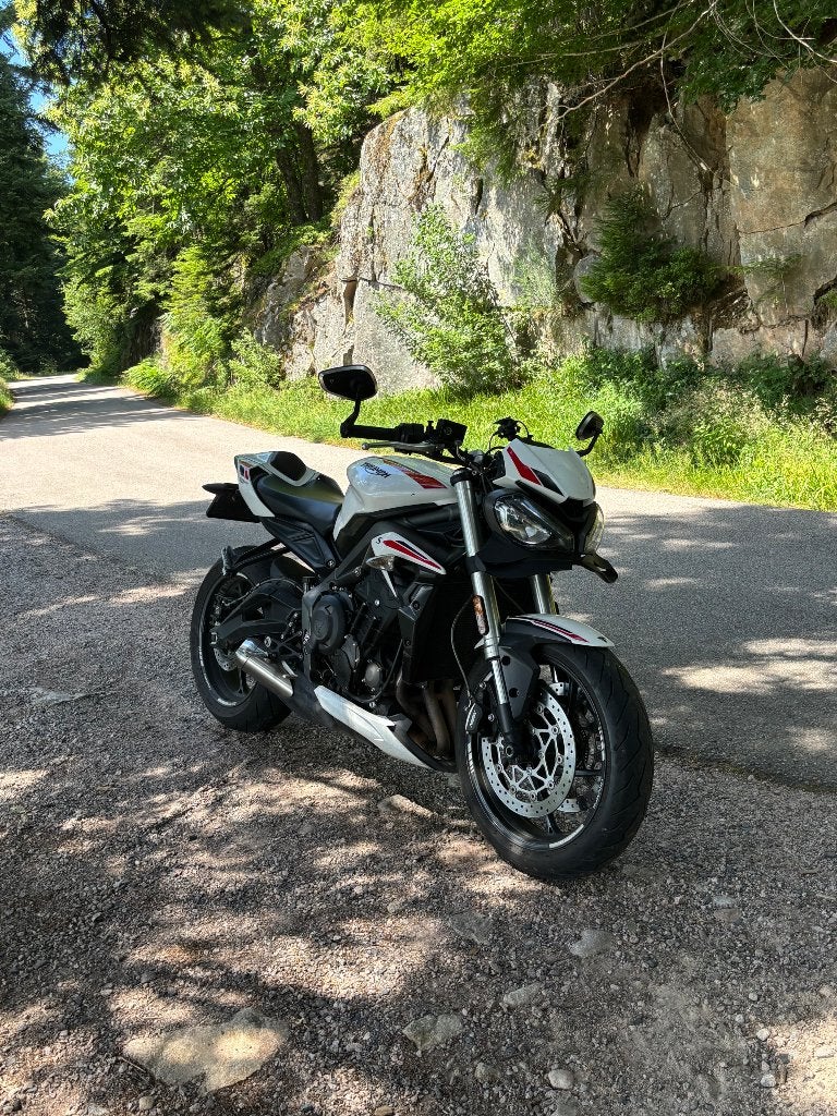 Street Triple 660s A2, Motoren, 660 cc, 3 cilinders, Particulier, Minimaal motorrijbewijs A2