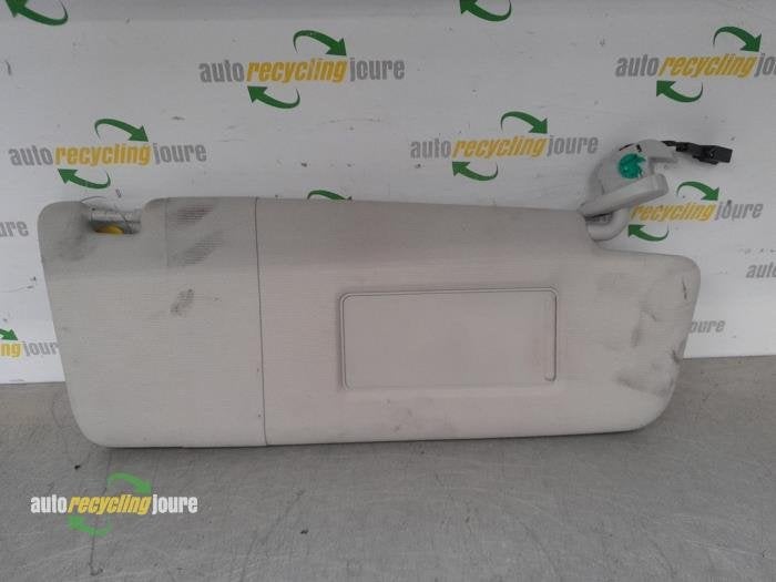 Pare-soleil d'un Volkswagen Touran, -, Volkswagen, -, 3 mois de garantie
