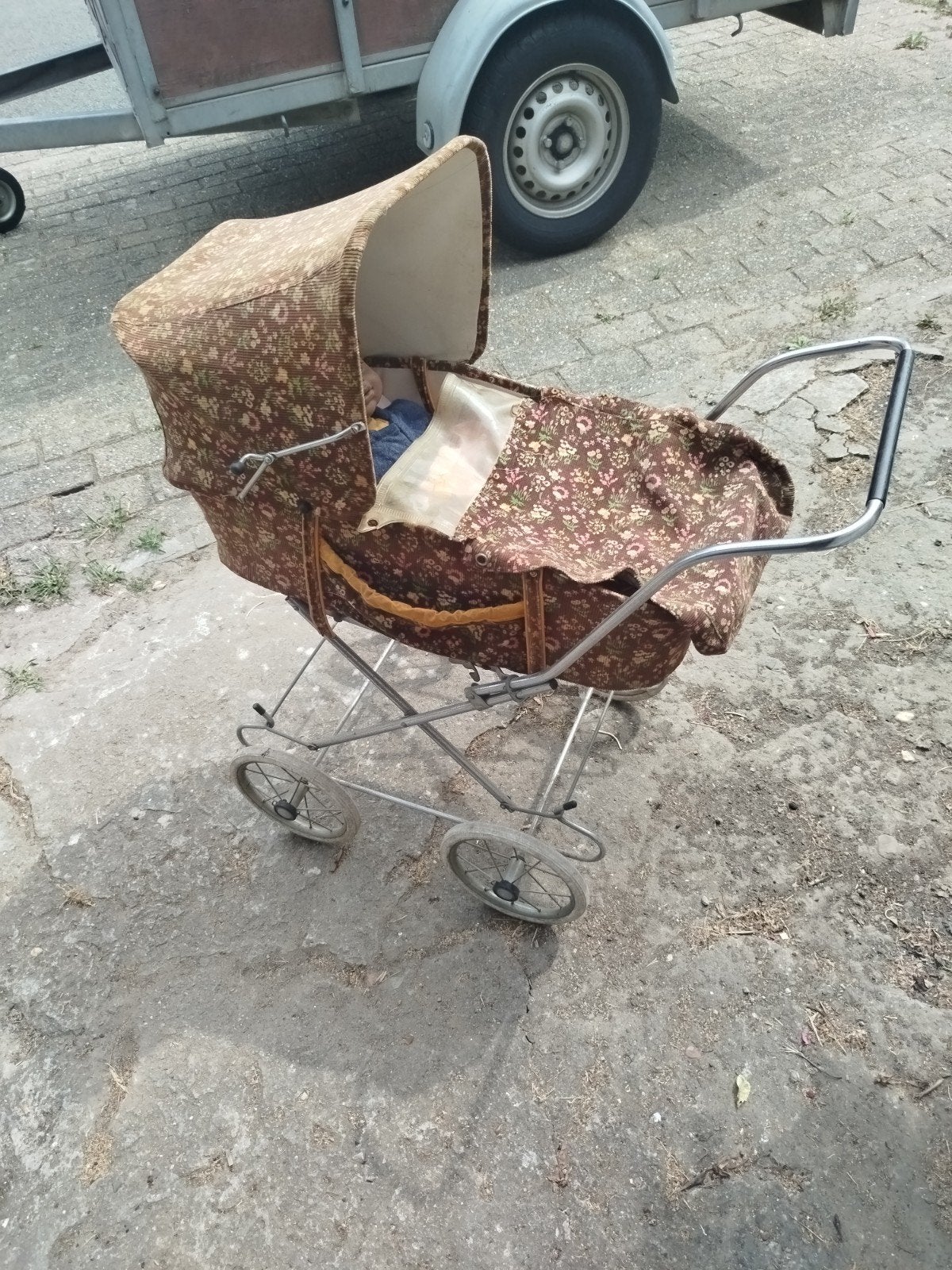 Oude poppenwagen, Antiek en Kunst, Ophalen