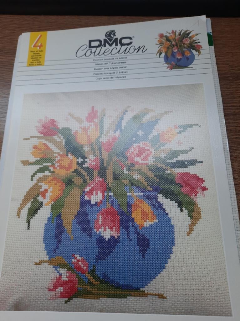 Motifs de broderie DMC Collection 5 pièces, Hobby & Loisirs créatifs, Broderie & Machines à broder, Enlèvement ou Envoi, Utilisé