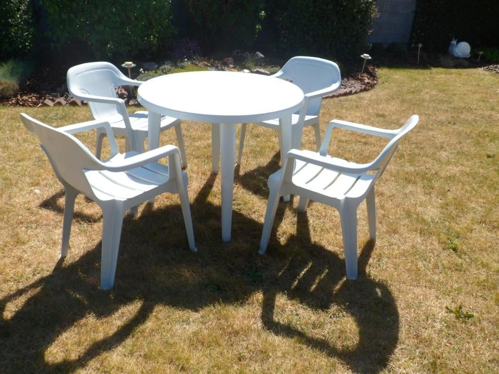 Tuinset, Ophalen, 4 zitplaatsen, Kunststof, Gebruikt