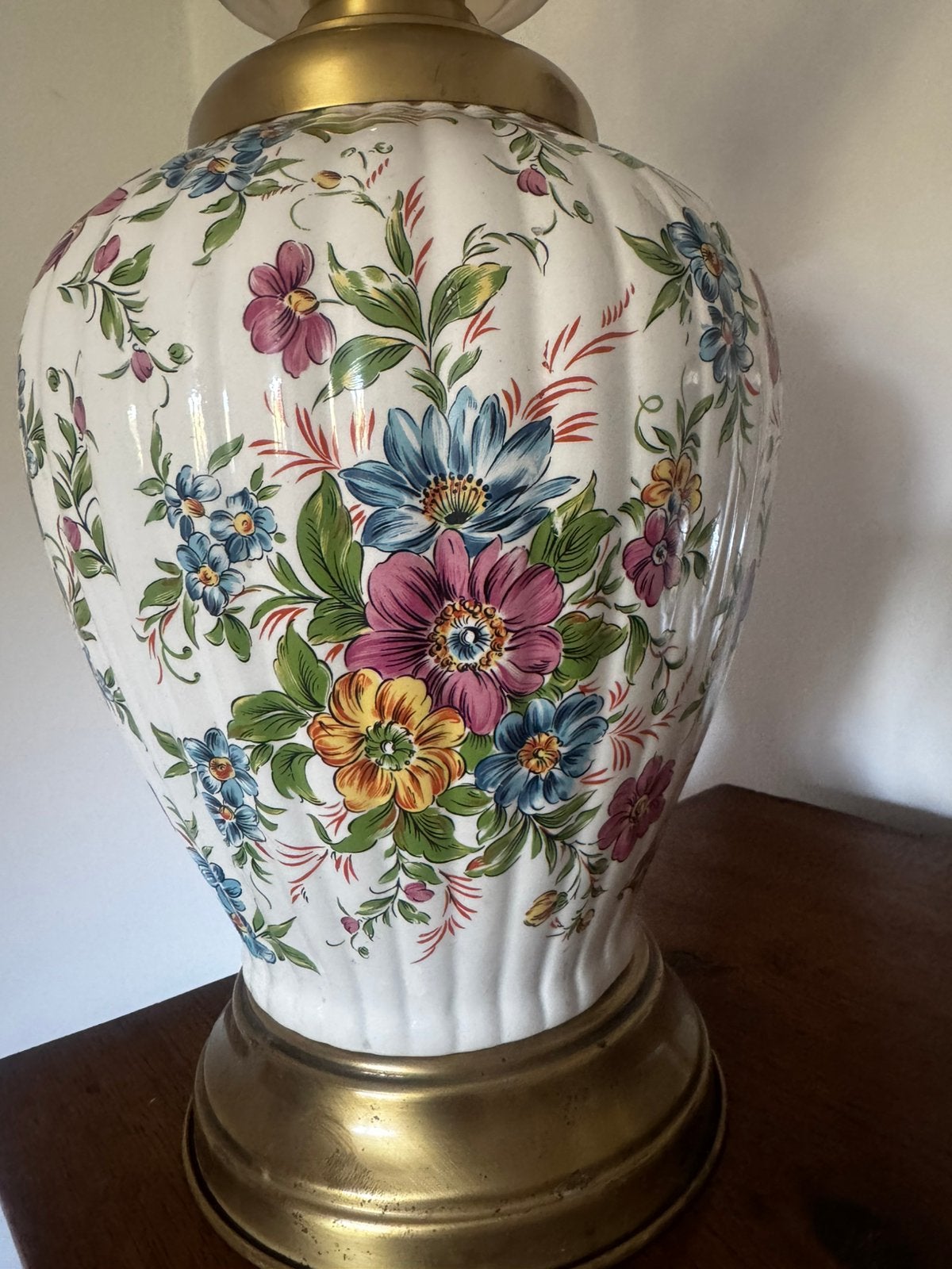 Prachtige decoratieve porseleinen lamp, Ophalen