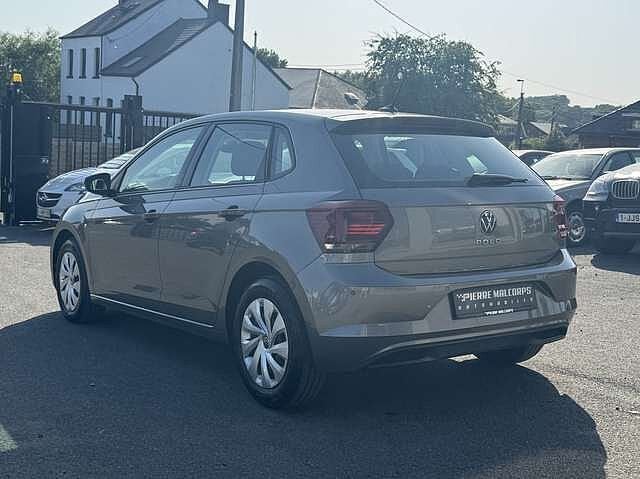 Volkswagen Polo 1.0 TSi Comfortline DSG / GPS / AIRCO /, Argent ou Gris, Achat, https://public.car-pass.be/vhr/7e6bb759-eb9a-4254-9284-c1016031d520