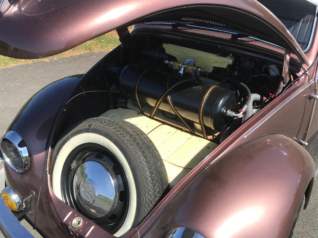 Dikke en goede VW Kever Aubergine met airride, foto 2