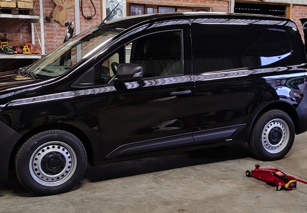 4 originele wielen (velg , band ,deksel) voor Renault Kangoo, Ophalen, Bestelwagen, Velg(en), 16 inch