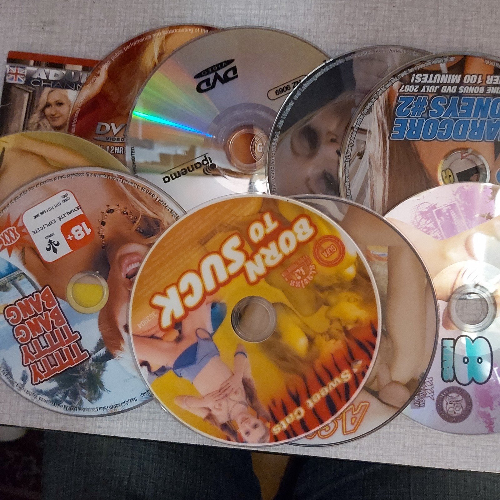 18+ DVD érotiques 10 pièces originales, CD & DVD, DVD | Autres DVD, Enlèvement