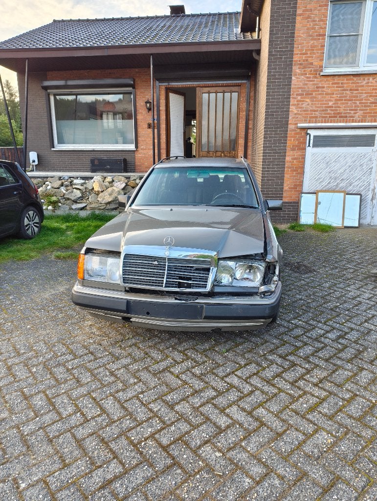 mercedes w124 280TE, Auto's, Automaat, 5 deurs, Particulier, Blauw