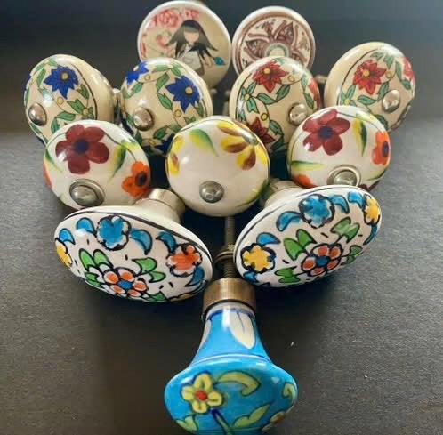 12 vintage keramische dier/ kastknopen, Enlèvement ou Envoi
