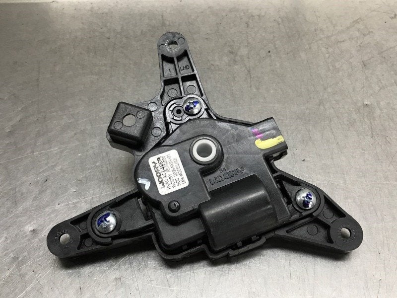KACHELSTELMOTOR Hyundai iX35 (LM) (|D266NE9AA01|), Gebruikt, Hyundai